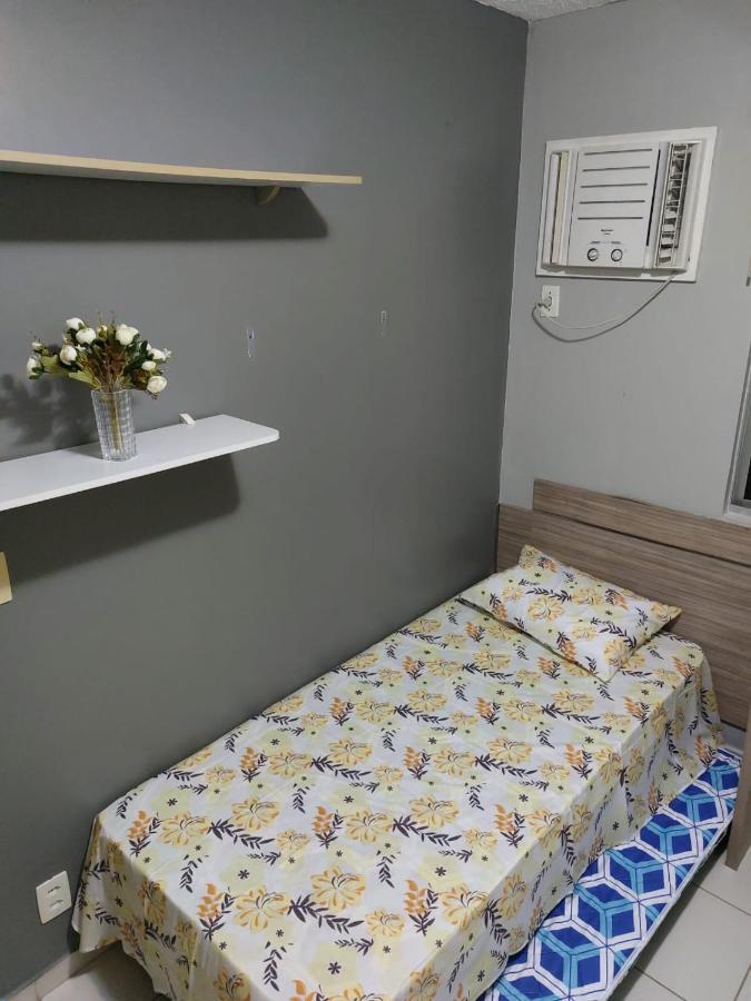 Apartamento No Condomínio Girassol *